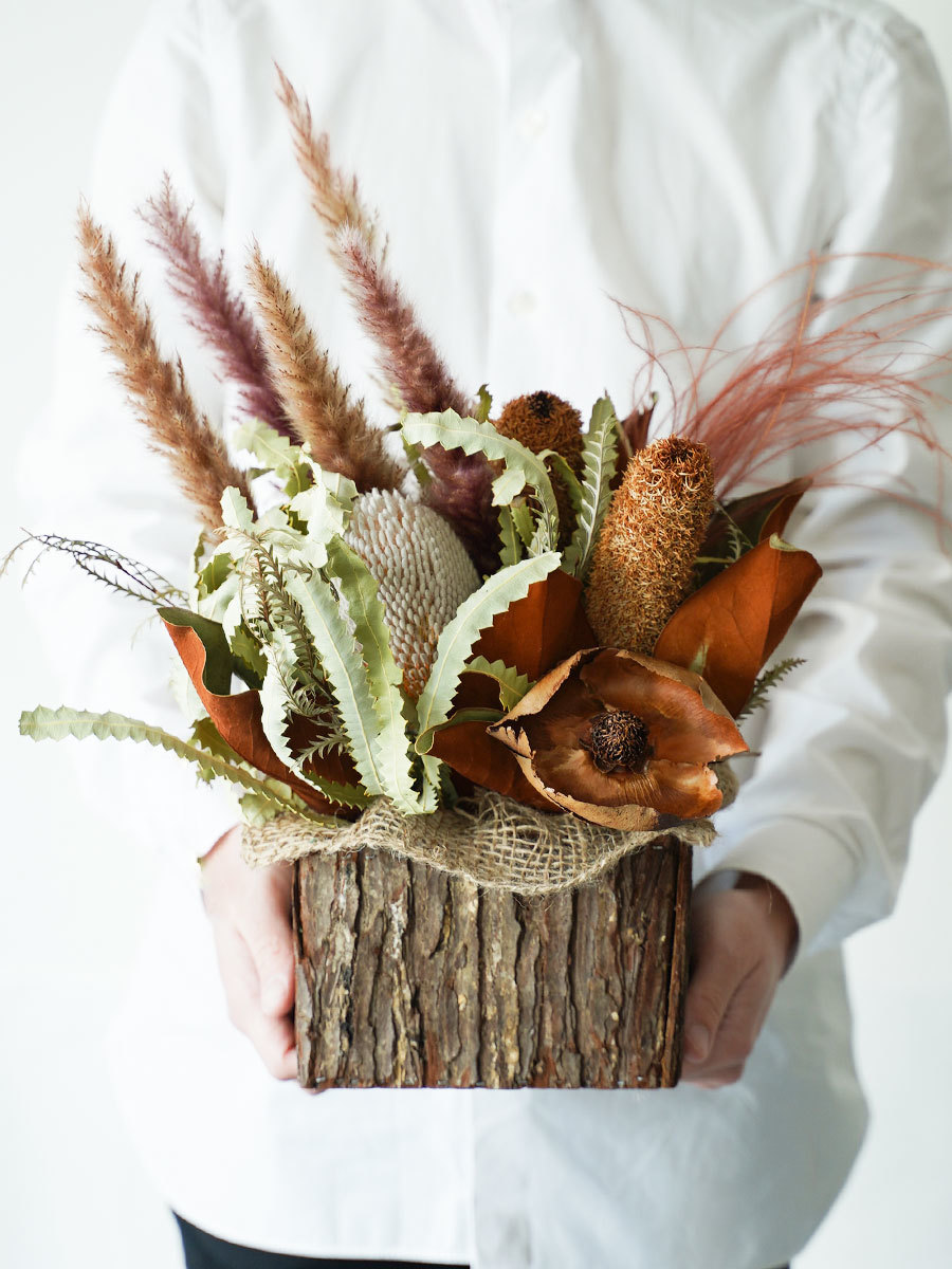ドライフラワー★ネイティブ系　流木アレンジメント★インテリア♪癒し♪ 流木アレンジ #流木ドライフラワー #ドライフラワー #ドライ