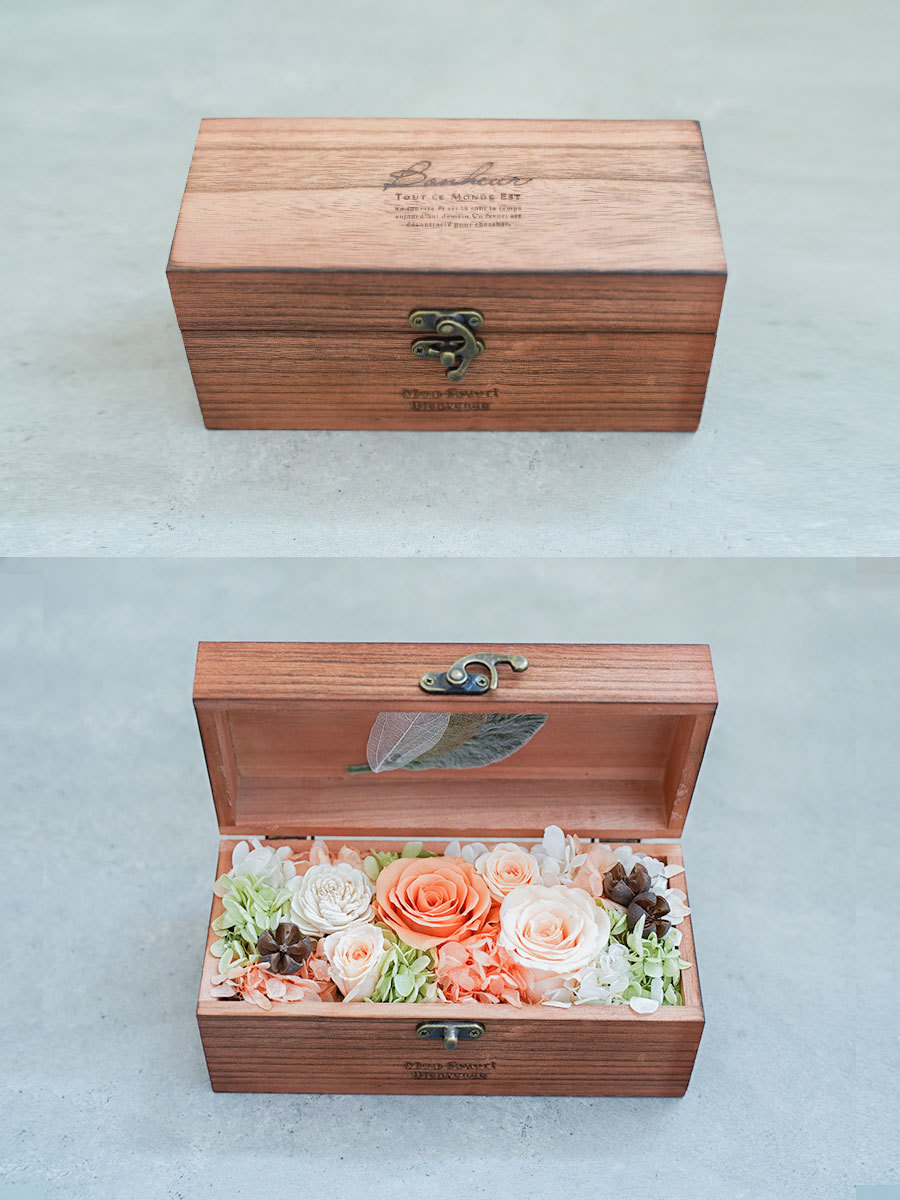 フラワーエッセンスフルセット40本と木箱のセット 木箱に詰め込んだプリザーブドフラワー オレンジ｜フラスタ・楽屋花の